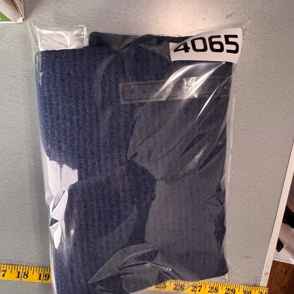 VRST Mens Recharge Lunar Crew Neck Sweatshirt Dark  Blue Textured UPF 50+ M NEW